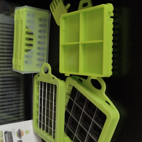 Veggie Chopper - Picture 3 of 10